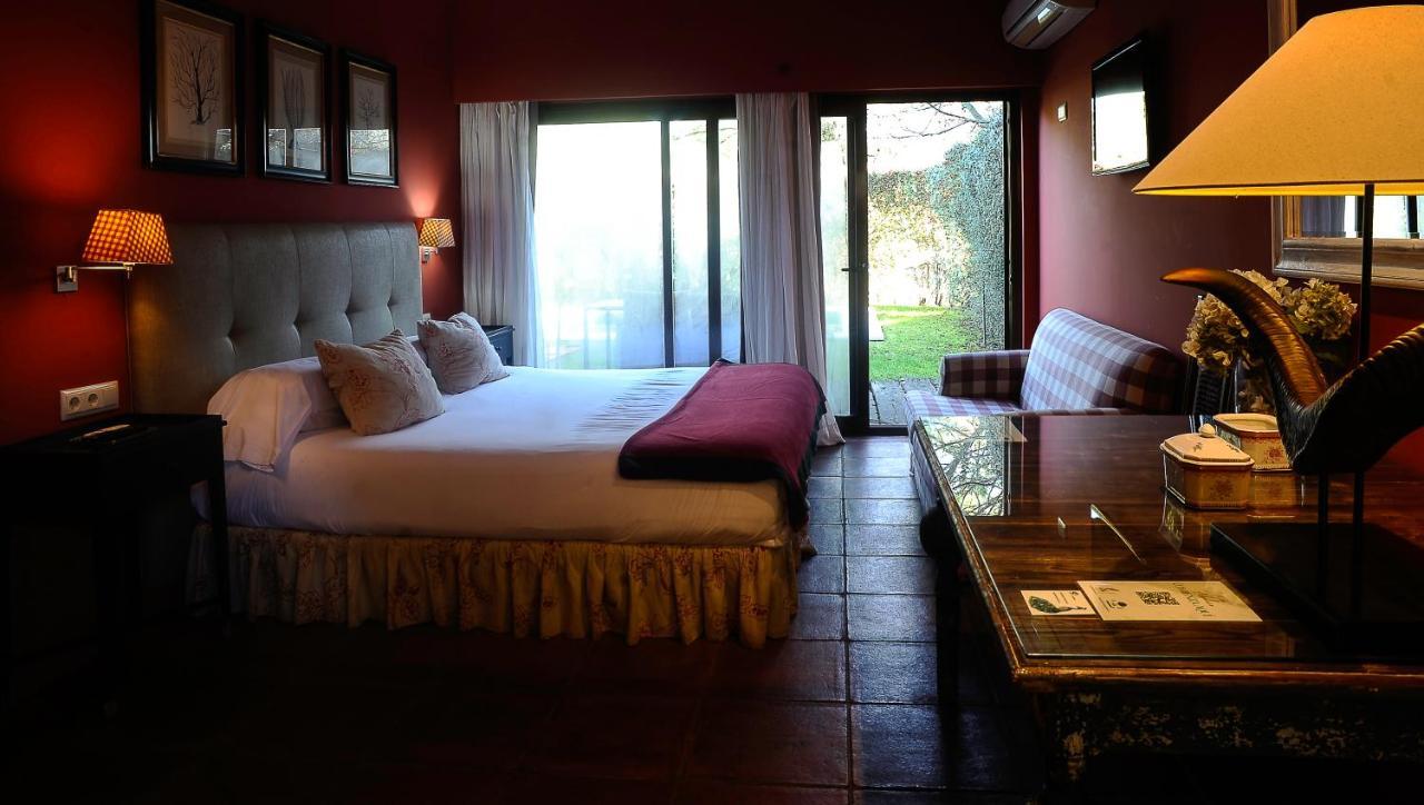 Hotel Boutique Pinar เกว็งกา ภายนอก รูปภาพ