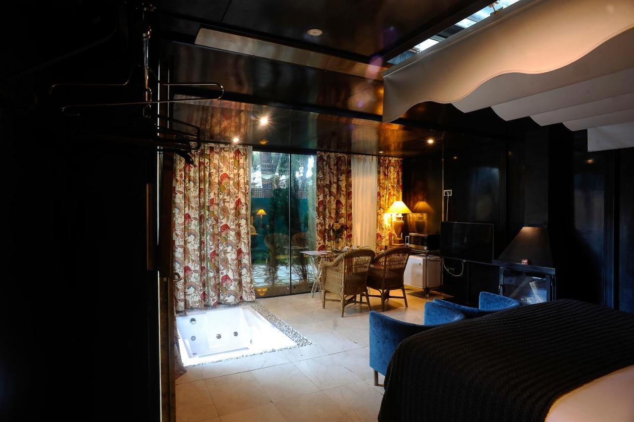 Hotel Boutique Pinar เกว็งกา ภายนอก รูปภาพ